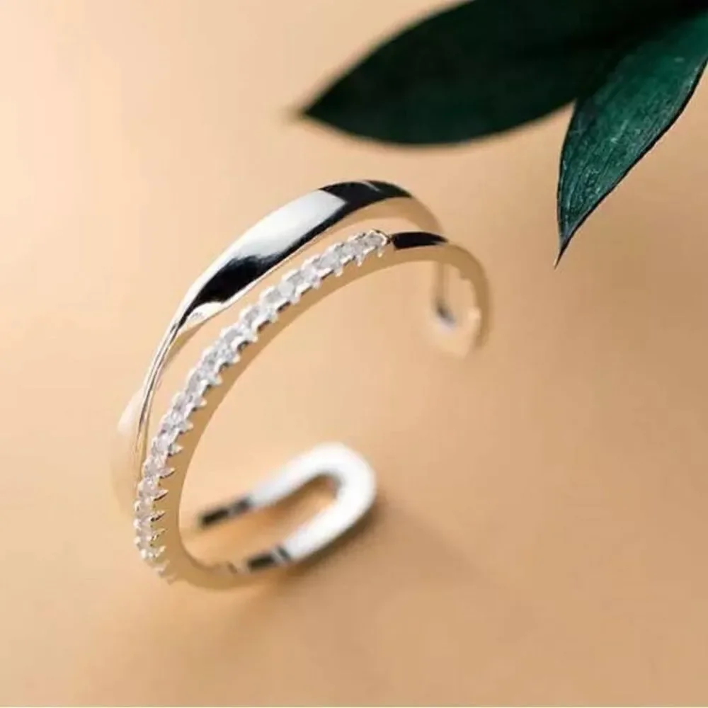 The Twist and Bling Duo Ring in 925 silver